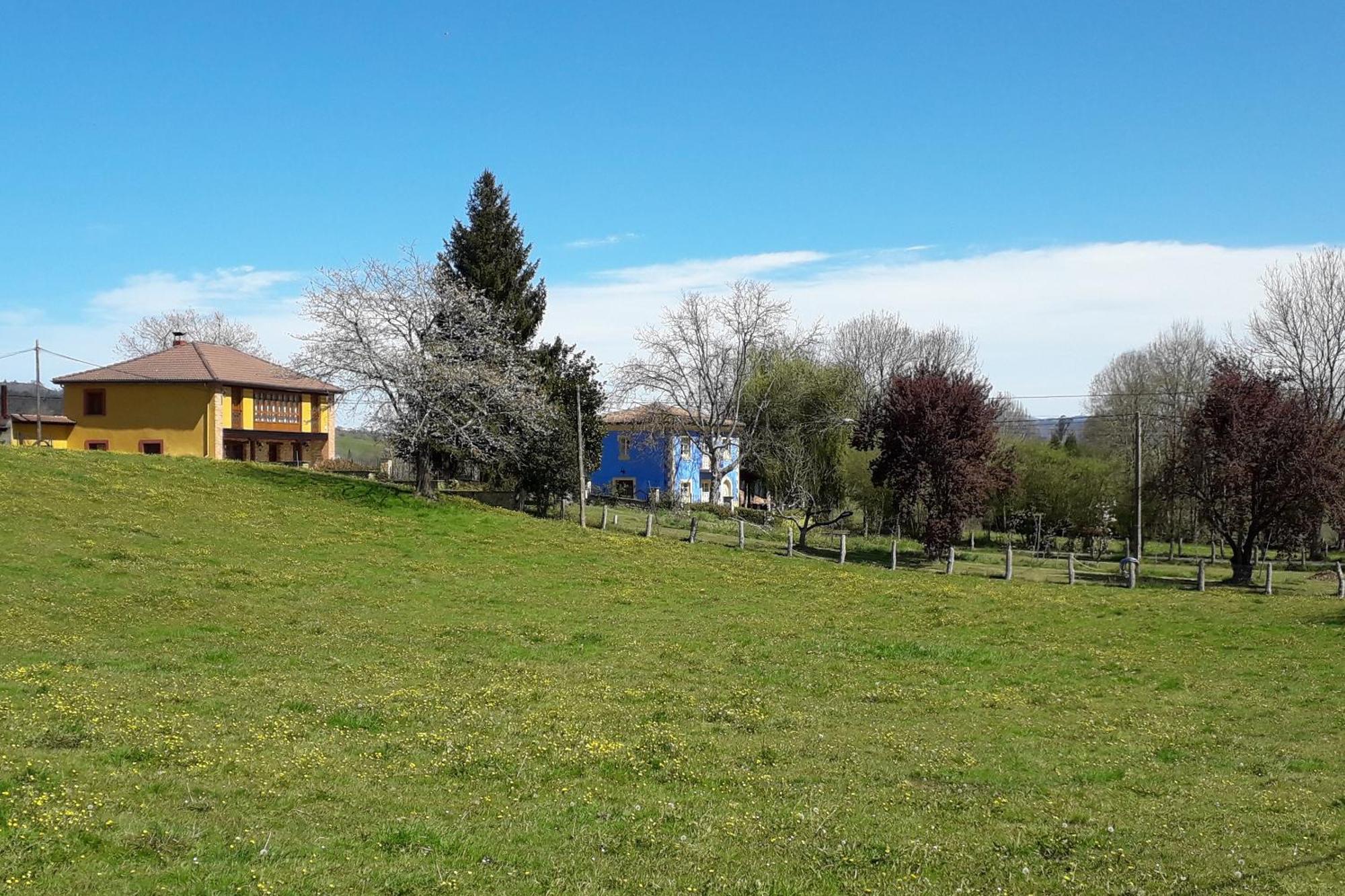 Casa De Aldea Monga 9 En Nava, Asturias Villa Екстериор снимка